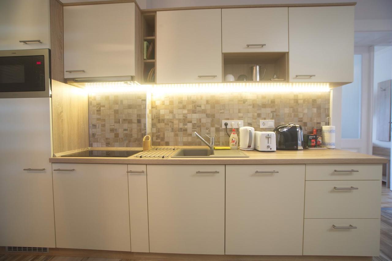 Holiday Home Podium Eger Exteriör bild